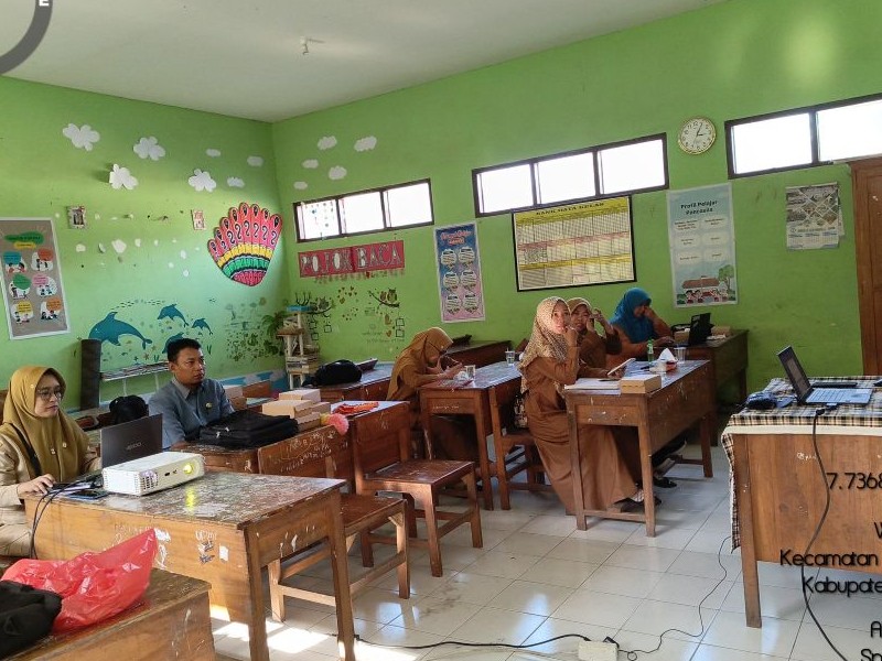 KGB ( KEGIATAN GURU BELAJAR )