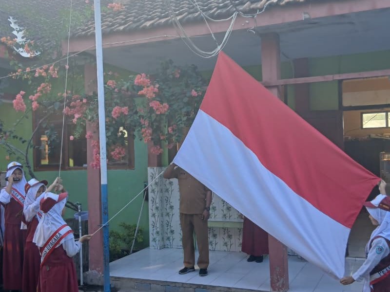 UPACARA BENDERA